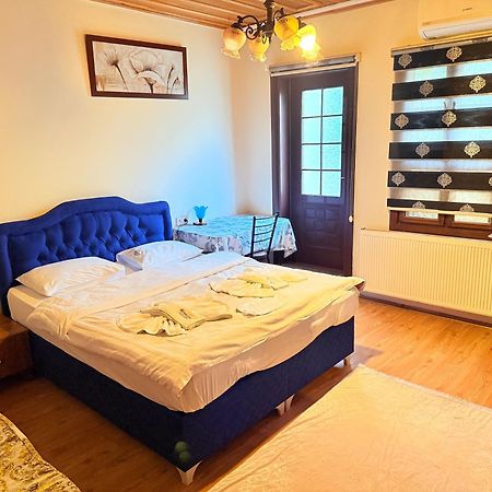 Oez Butik Otel Antik Kent Myrleia Mudanya Exterior photo