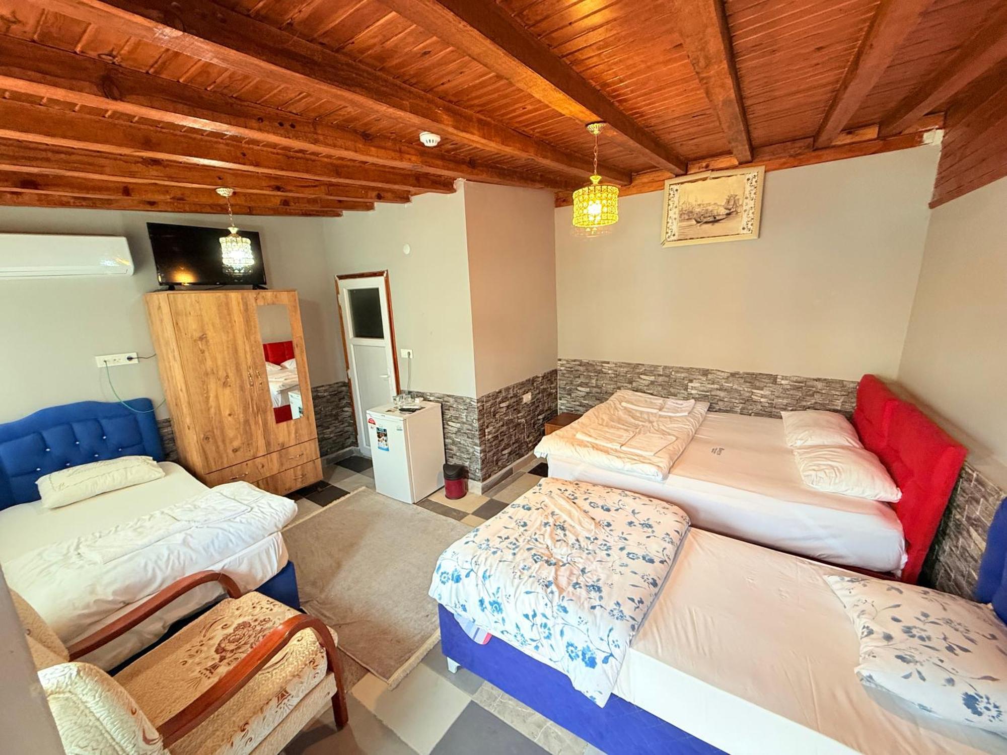 Oez Butik Otel Antik Kent Myrleia Mudanya Exterior photo